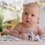 monthly baby photo shoot at home